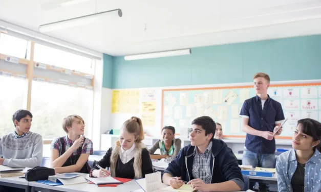 Educare all’affettività, non censurare la realtà: l’Europa affronta la violenza dove nasce