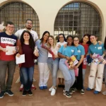 Servire senza uniforme