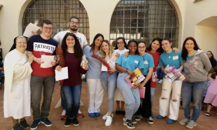 Servire senza uniforme