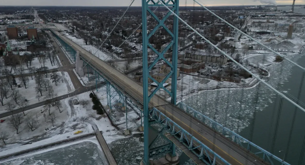 Trump minaccia il Canada: tariffe come arma dopo lo scontro di Davos