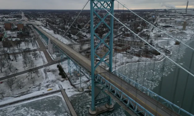 Trump minaccia il Canada: tariffe come arma dopo lo scontro di Davos