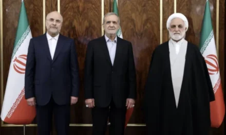 Teheran, l’ora delle purghe: quando l’illusione americana diventa colpa capitale