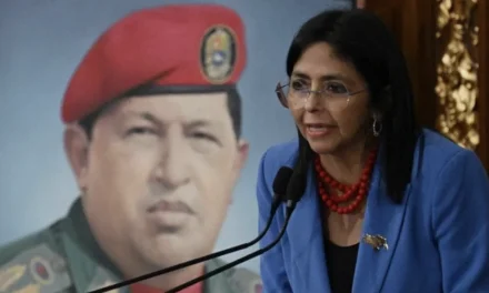 La transizione venezuelana passa da una donna. Ma non da quella che molti aspettavano