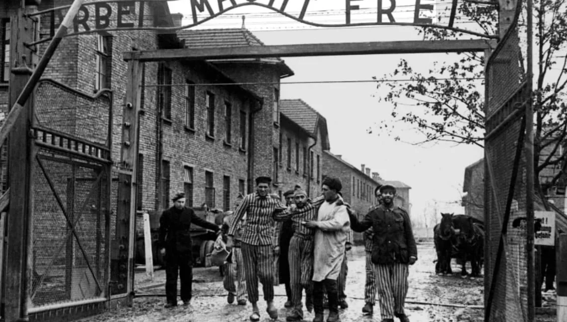 Il 27 gennaio e la memoria di Auschwitz che non ci assolve