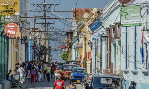 Cuba, l’isola che si spegne