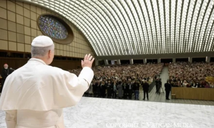 Leone XIV e la riscoperta del Vaticano II: Dio parla agli uomini come ad amici