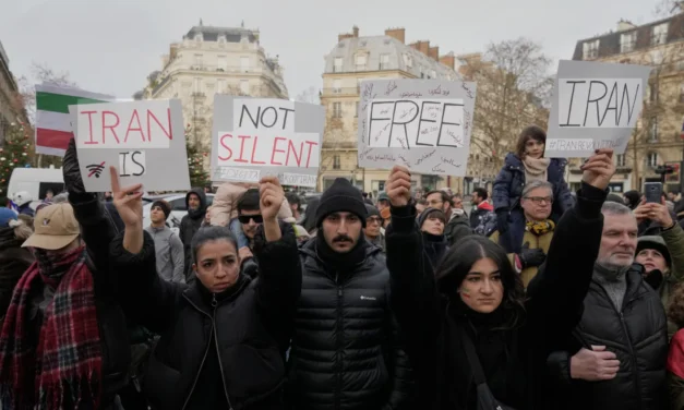 In Iran ritorna la calma, il Presidente Pezeshkian fa autocritica