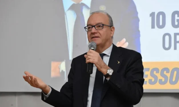 Schedare per educare? Quando la burocrazia scivola nel parossismo