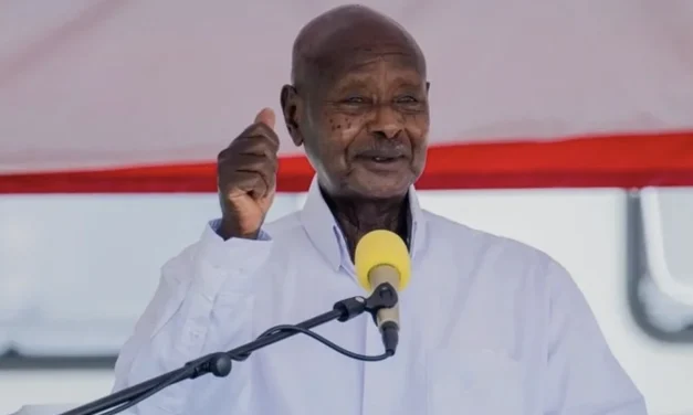 Uganda, Museveni si conferma al potere: settimo mandato tra accuse di intimidazioni e repressione
