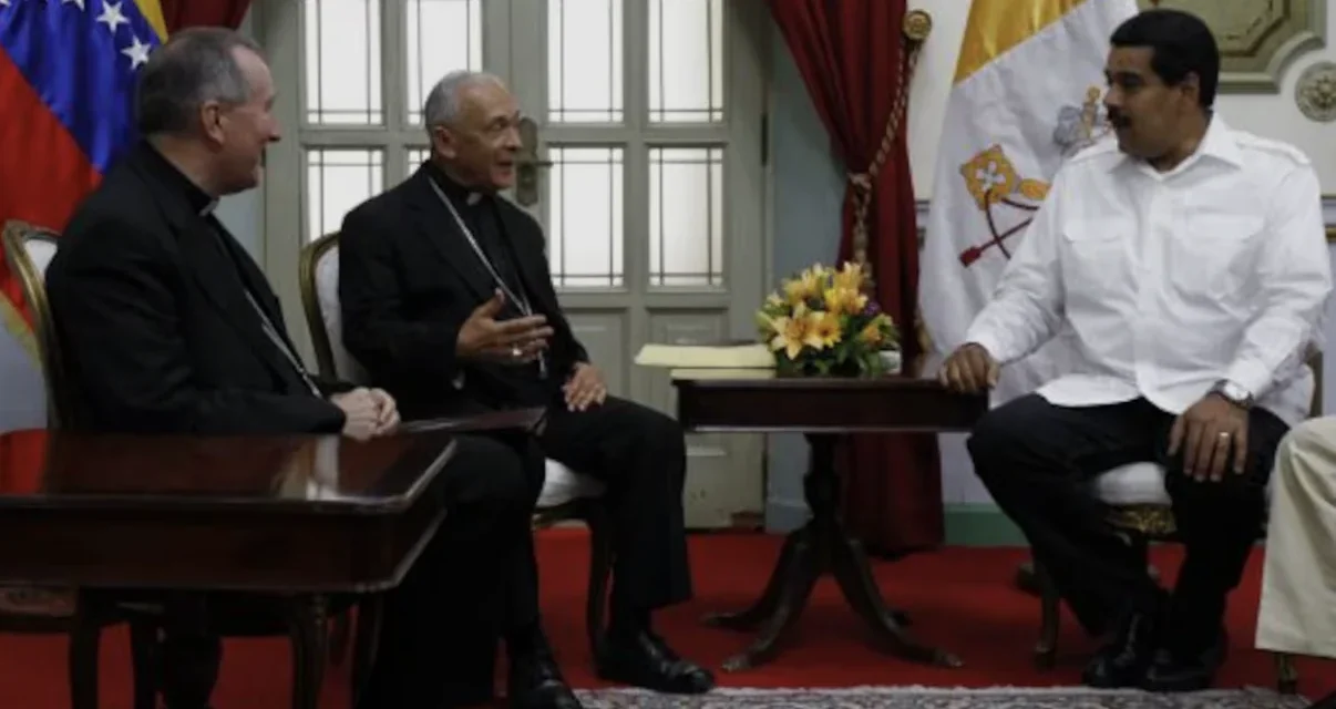 Venezuela e Chiesa: una relazione cruciale tra fede, diplomazia e crisi geopolitica