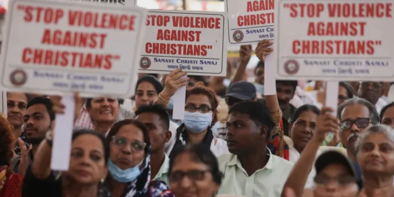 Quando l’India scopre un nuovo nemico interno