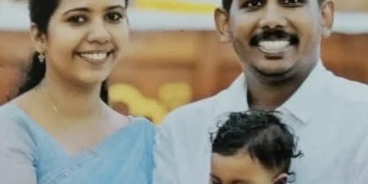 Il funerale di Stato in Kerala per una neonata