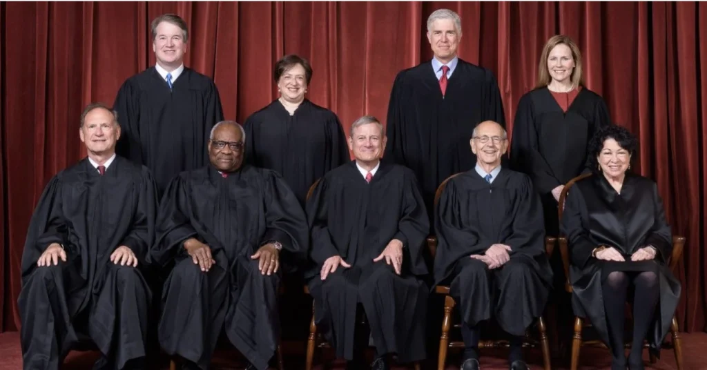 Trump zittito dalla Corte Suprema. Il Presidente non può decidere autonomamente la politica sui dazi 1 corte suprema usa