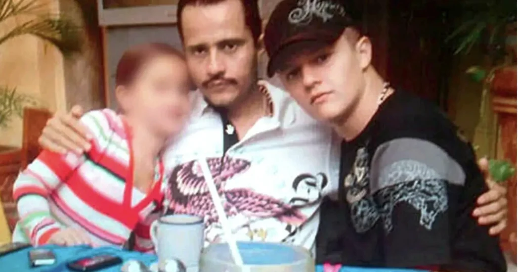 El Mencho, il re dei narcos messicani, è stato ucciso in uno scontro a fuoco con la Polizia 1 el mencho con i figli