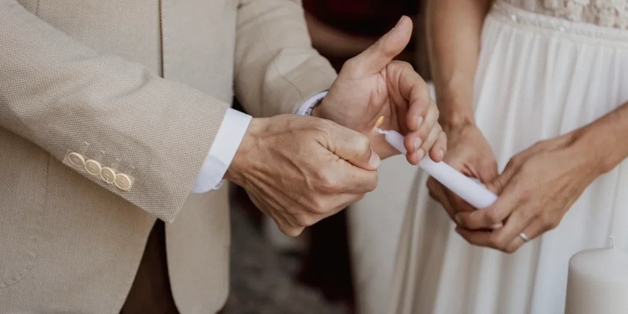 Quando l’amore entra in canonica, la Chiesa è chiamata a discernere senza acidità