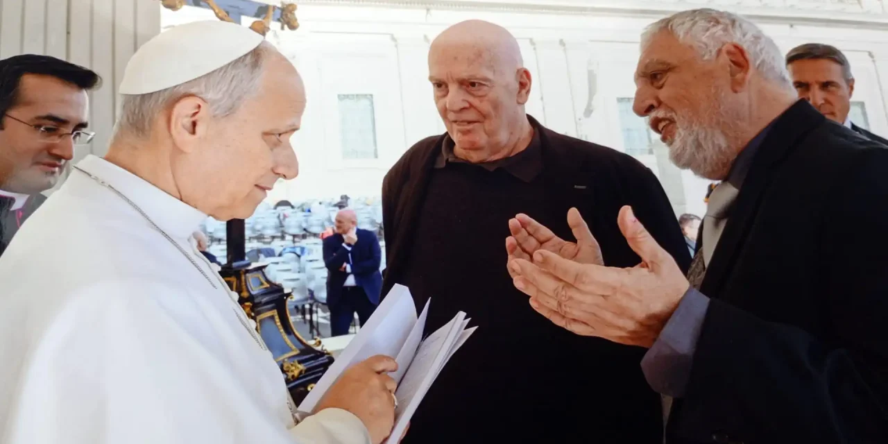 Una pace con memoria, da Francesco a Leone XIV