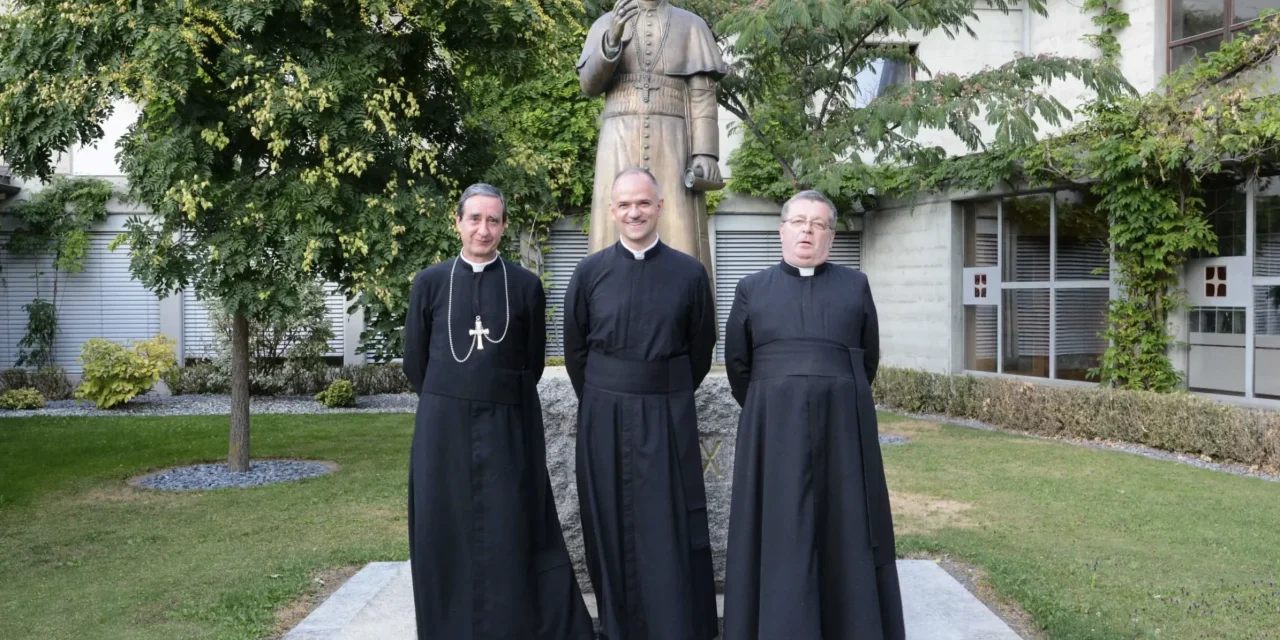 La consacrazione di nuovi vescovi lefebvriani riapre le ferite dello scisma