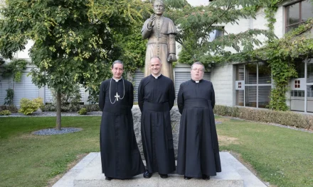 La consacrazione di nuovi vescovi lefebvriani riapre le ferite dello scisma