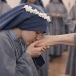 Il vitello d’oro e le sue serve