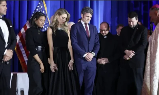 Il rumore dei tamburi dei tradizionalisti