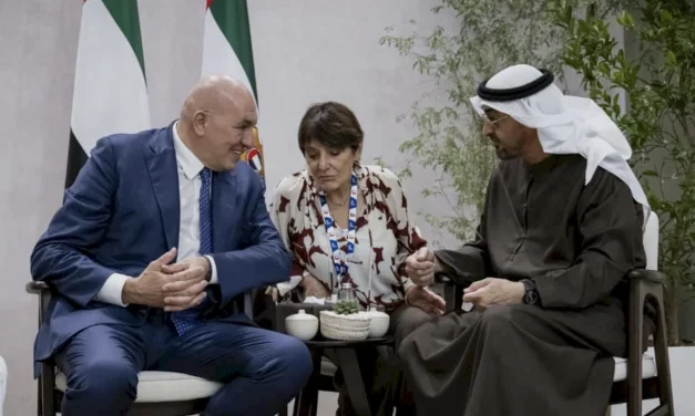 Dubai, il “caso Crosetto” e la guerra che accelera: tra trasparenza, sicurezza e domanda di scudi nel Golfo