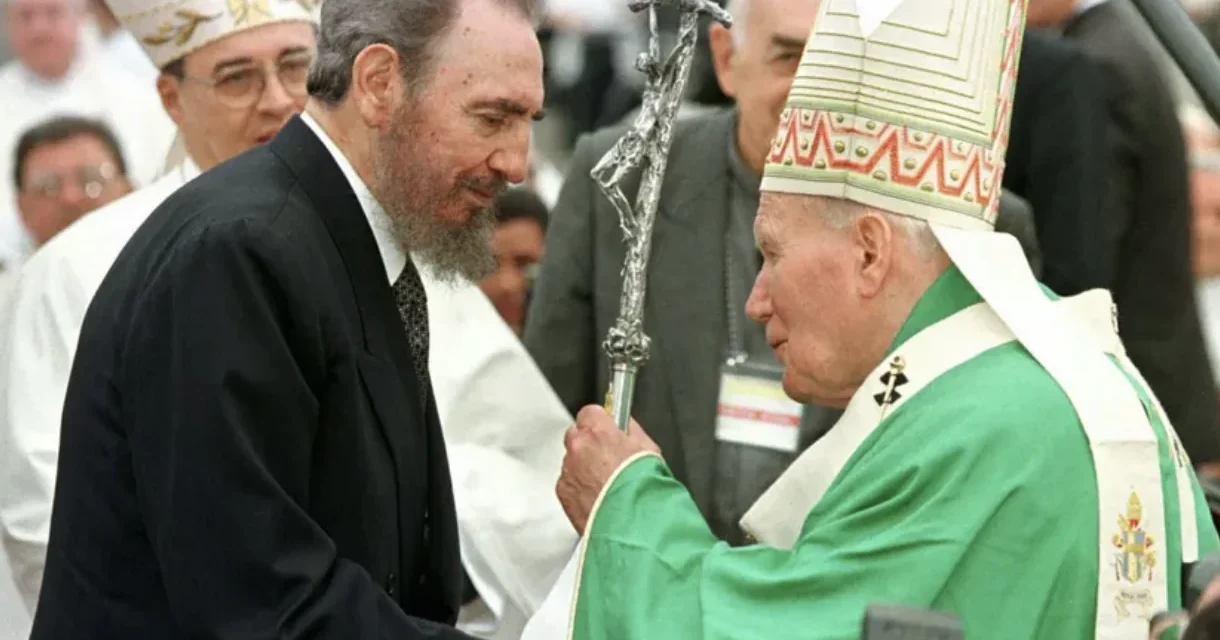 Cuba, il Vaticano e la diplomazia che scava sotto l’embargo