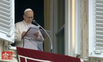 Il grido che attraversa i sepolcri del mondo