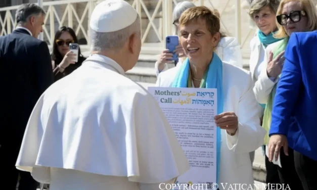 Il servizio come struttura. Leone XIV rilegge la gerarchia