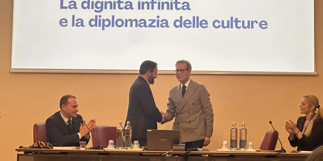 La sinfonia e il silenzio