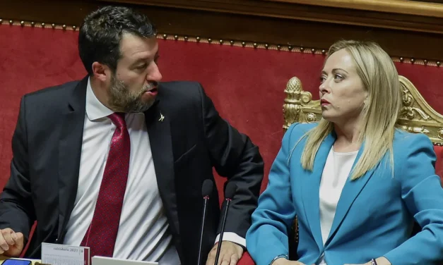 La legge elettorale, ovvero come cambiare le regole del gioco mentre si perde