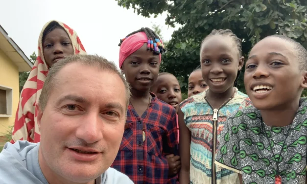 Le vostre mani grondano sangue