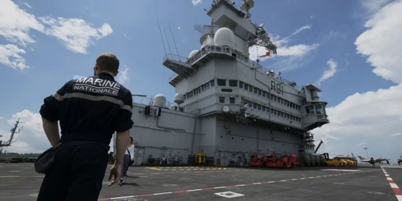 Portaerei francese nel Mediterraneo e ombrello nucleare