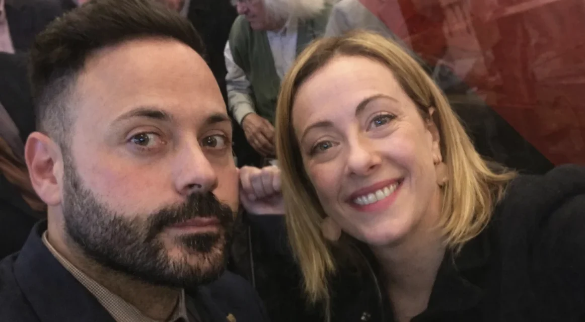 Lo Stato di diritto e il selfie col pentito. Ovvero: chi frequentava chi