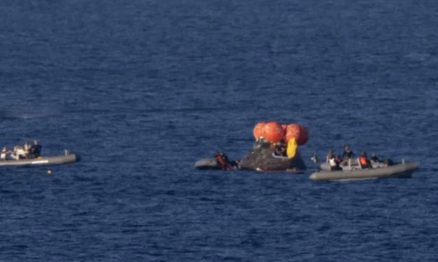 Rientra dallo Spazio Artemis II tra successi e polemiche alla NASA