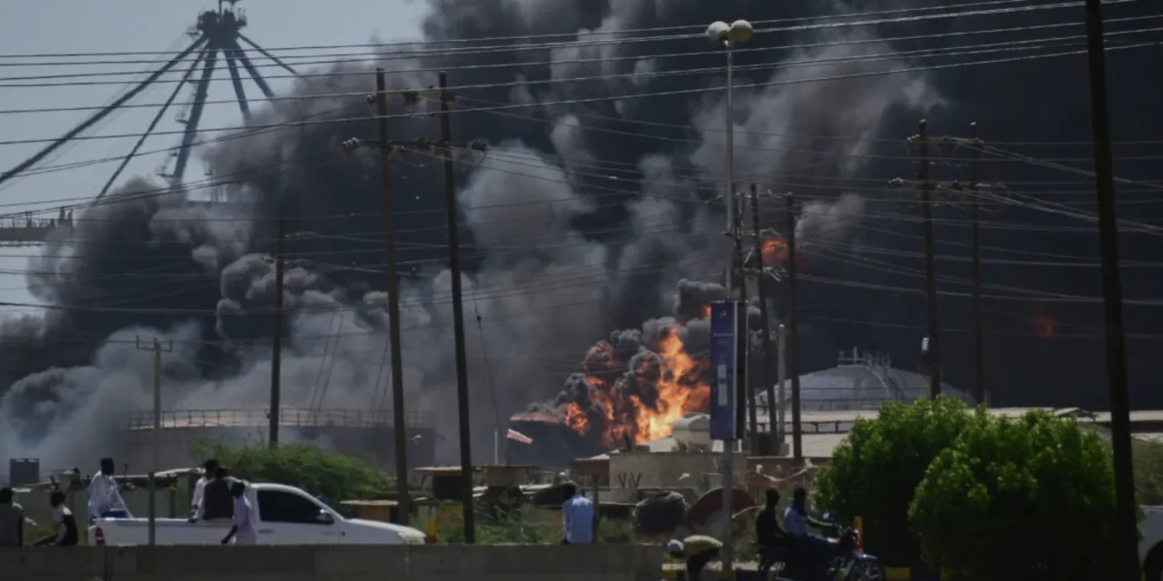 Sudan, droni e blocchi umanitari: 28.000 sfollati nel Nilo Azzurro mentre la crisi si aggrava