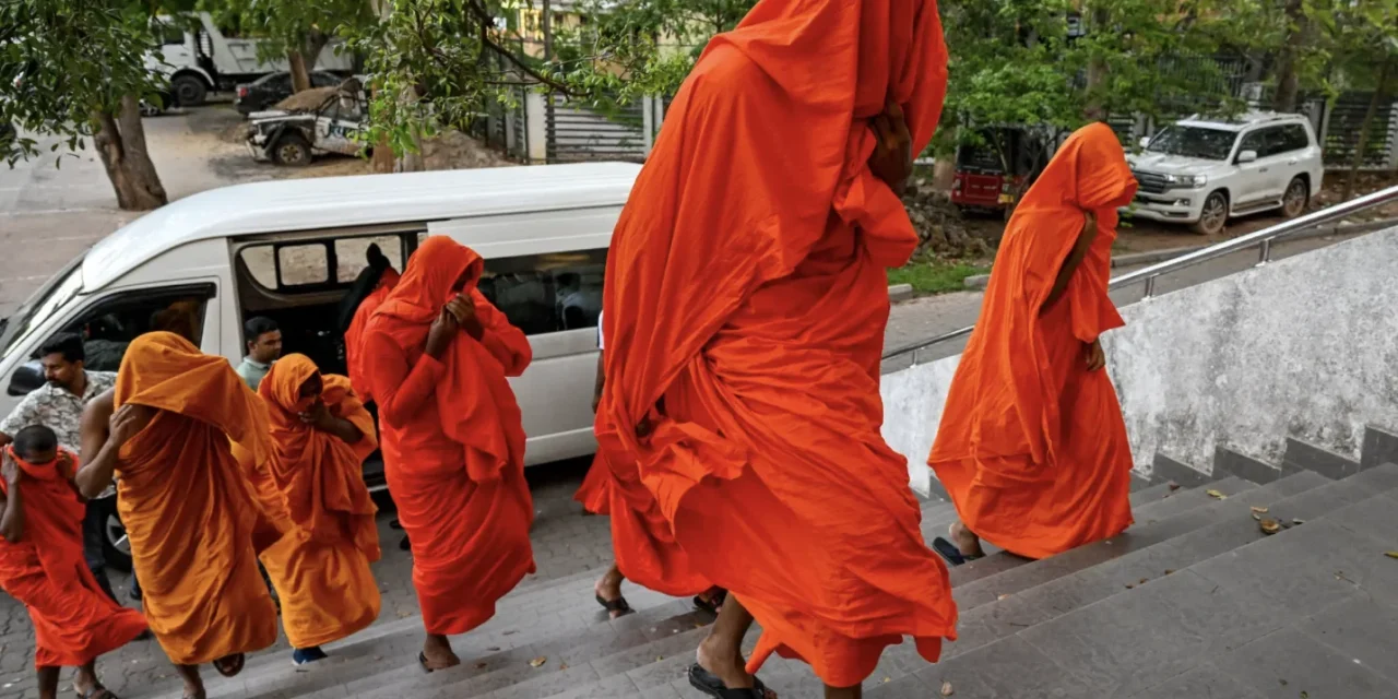 Arrestati in Sri Lanka 22 monaci buddisti per spaccio di hasish