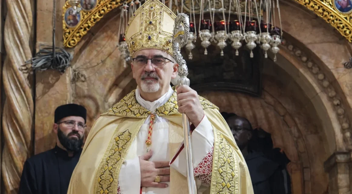 Il sepolcro che non si svuota quando la Terra Santa brucia