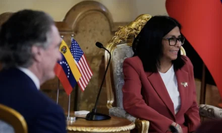Venezuela post-Maduro: quando Washington gestisce una transizione e chiama il risultato democrazia