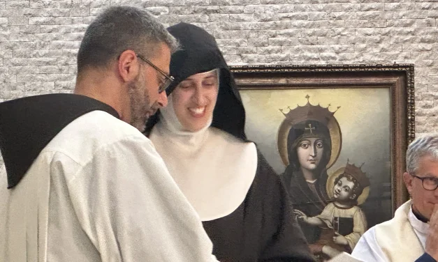«Non temere, perché io sono con te»: la professione solenne di suor Chiara Agnese, giovane clarissa nel cuore di Roma