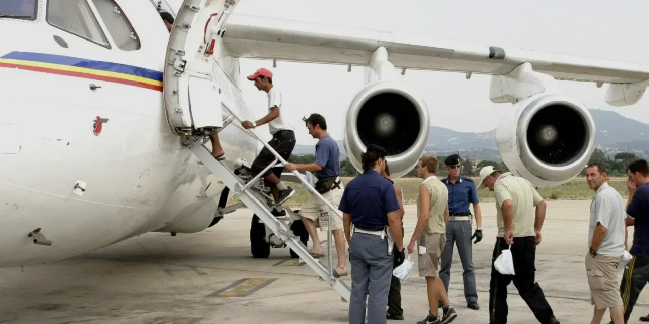 Il “bonus rimpatrio” nel decreto sicurezza: quando l’avvocato viene pagato per convincere il cliente a partire