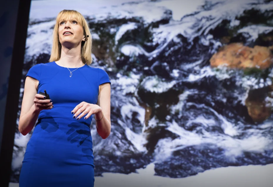 Rientra dallo Spazio Artemis II tra successi e polemiche alla NASA 1 kate marvel