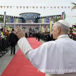 Leone XIV arriva in Guinea Equatoriale nell’anniversario della scomparsa di Papa Francesco