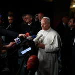 Leone XIV contro Trump: “Minacciare un intero popolo non è accettabile.”