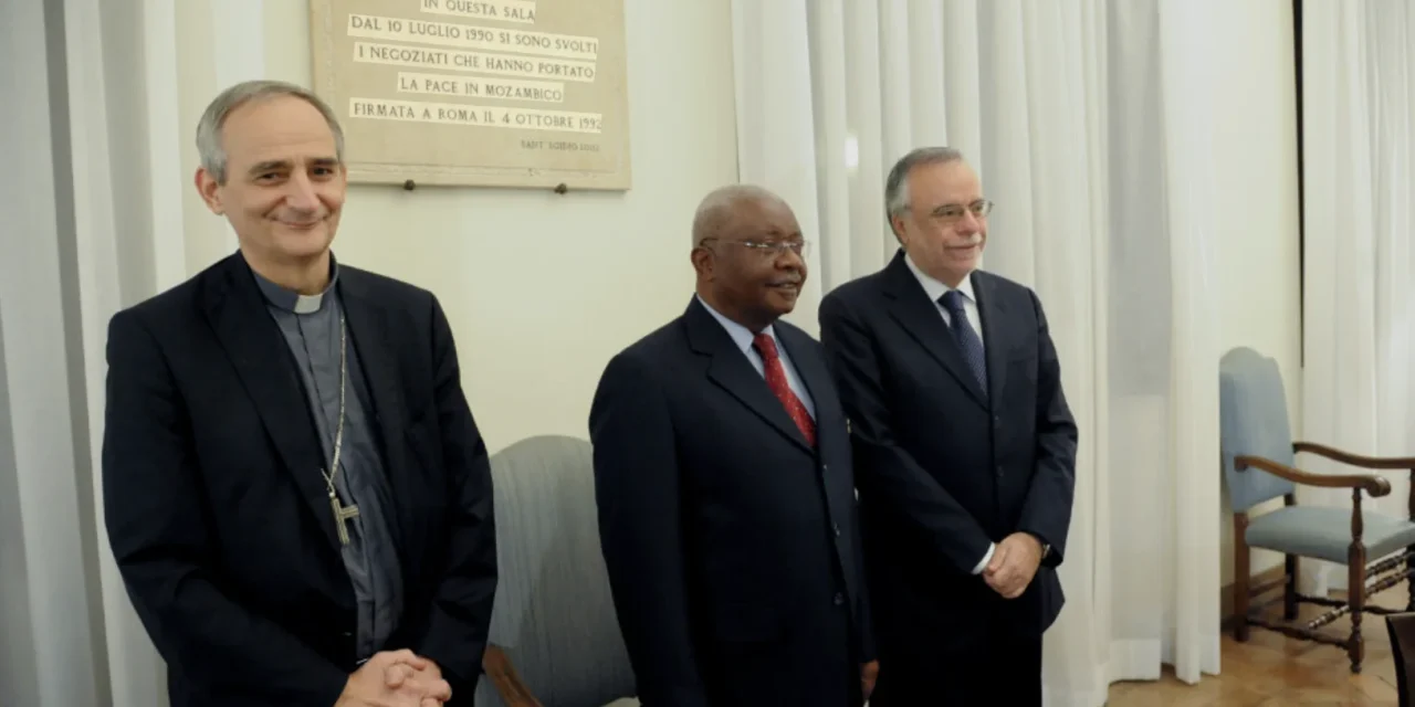 Zuppi dice «no alla guerra» e il mondo farebbe bene ad ascoltarlo. Perché quest’uomo sa di cosa parla