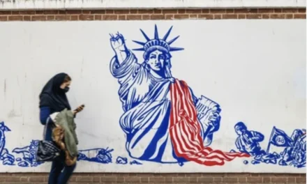 Hormuz, Iran in posizione di forza: Trump rifiuta ma è l’America che perde