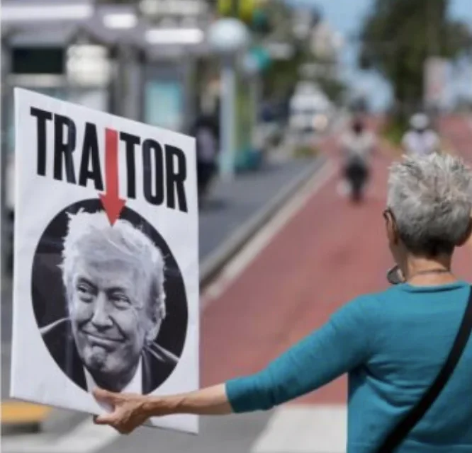 Il Nome di Dio non è un’arma