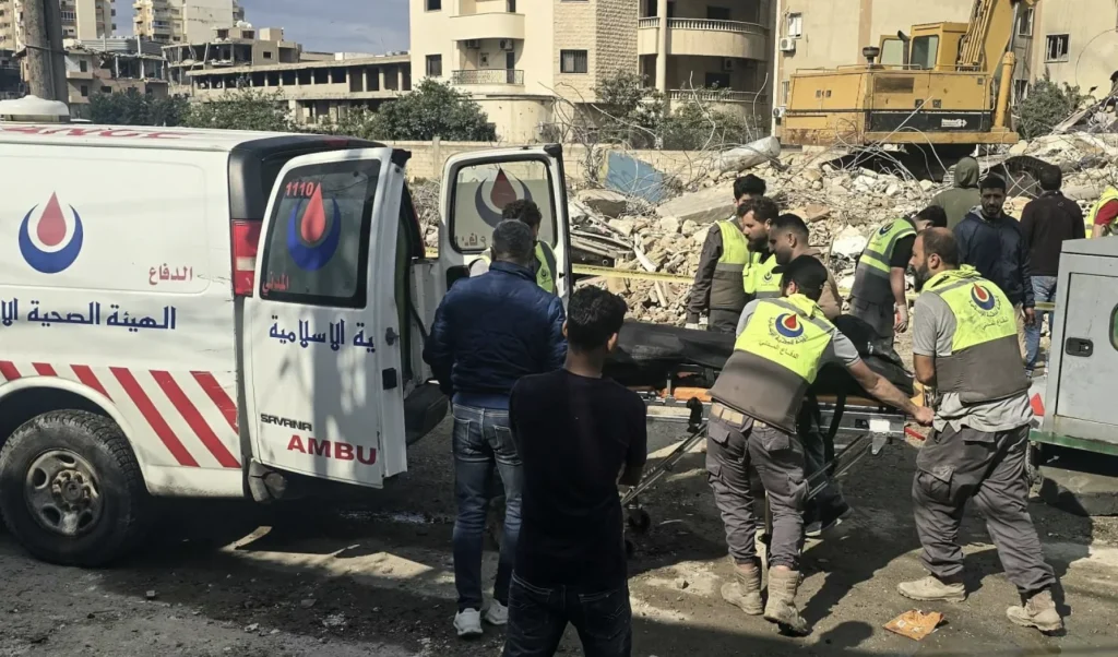 Il cessate il fuoco e il Libano che non esiste 1 soccorritori in libano