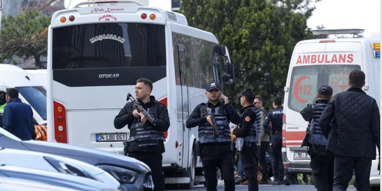 Spari davanti al consolato israeliano a Istanbul: un morto e due arresti. La pista Isis