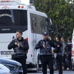 Spari davanti al consolato israeliano a Istanbul: un morto e due arresti. La pista Isis