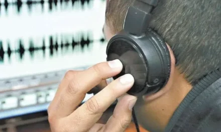 Inchiesta su ex agenti dei servizi segreti per dossieraggio e spionaggio di privati e aziende